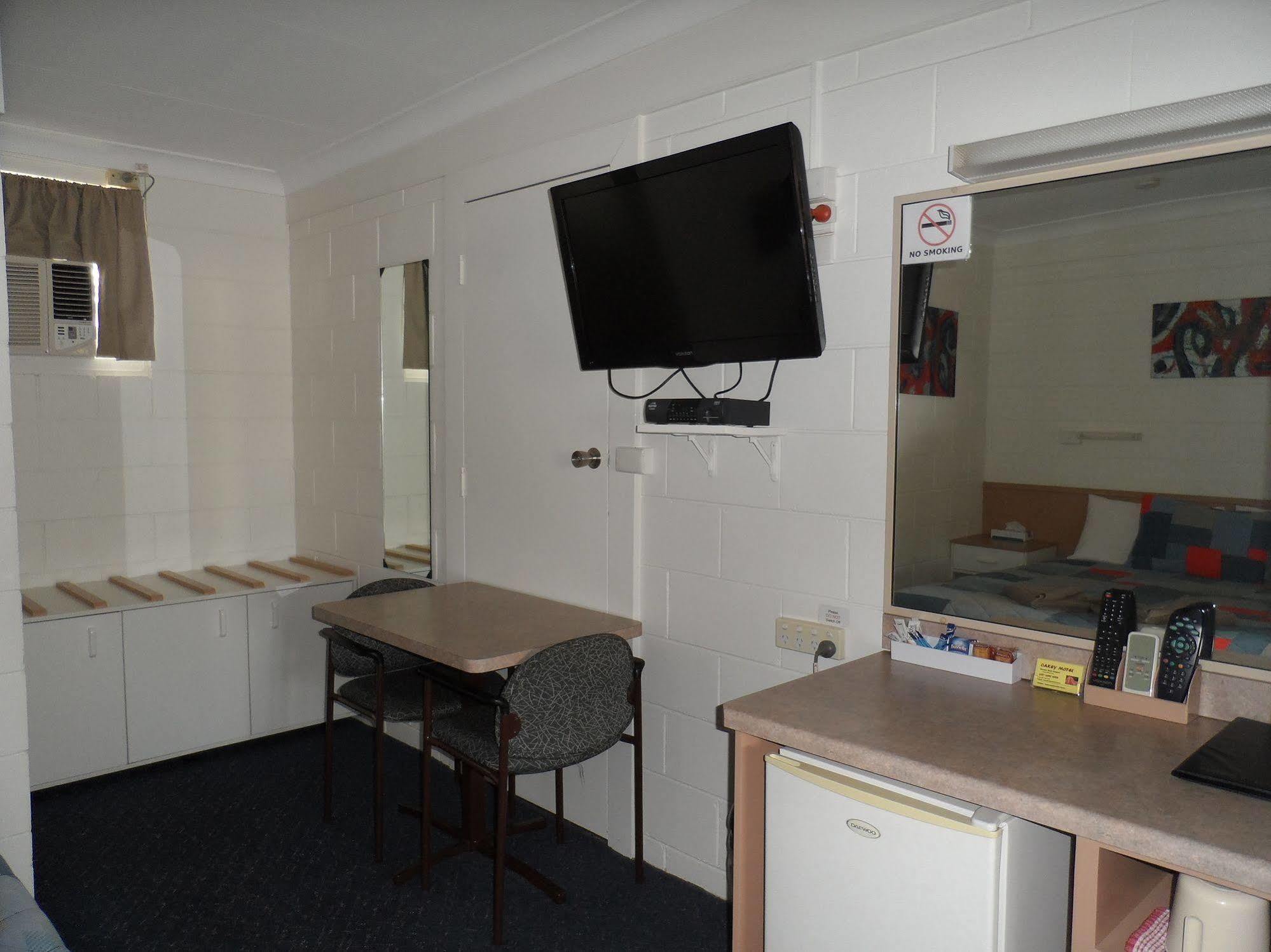 Oakey Motel מראה חיצוני תמונה
